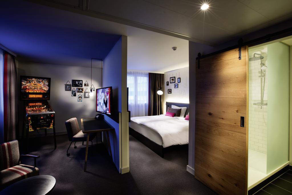 Hotel Courtyard By Marriott Berlin Teltow Pokoj fotografie